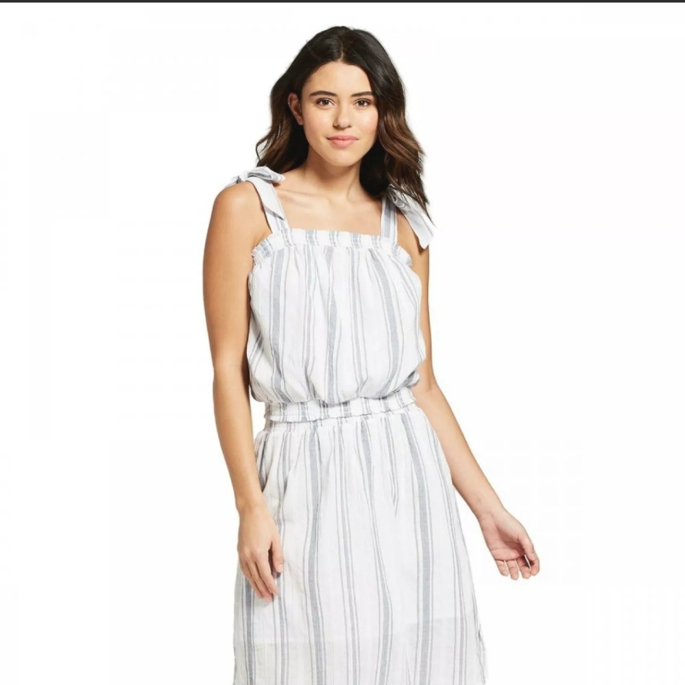 Universal Thread Striped Tank Top